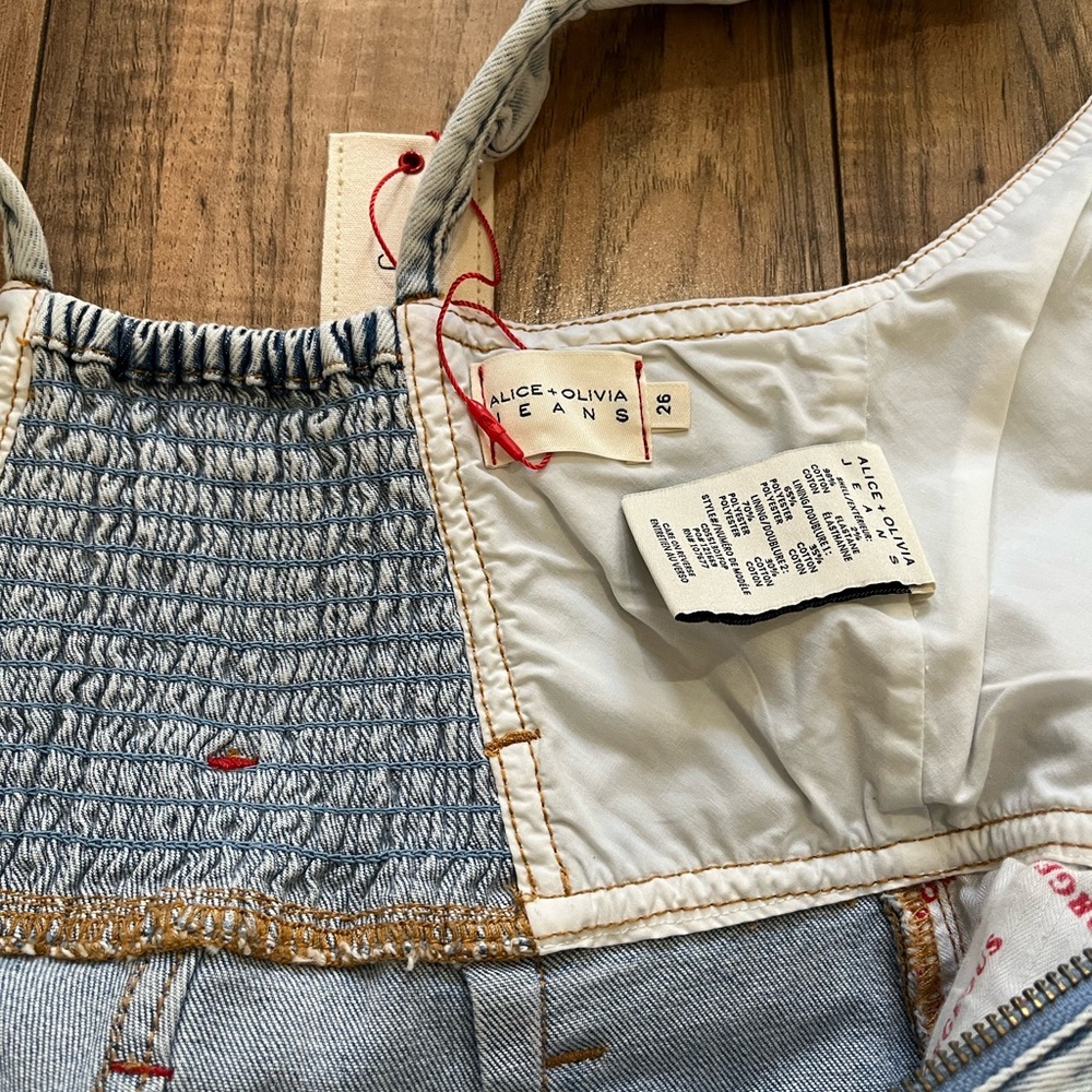 ALICE + OLIVIA Jeans Sleeveless Belted Denim Jumpsuit in Fools Paradise 26 - Picture 8 of 14